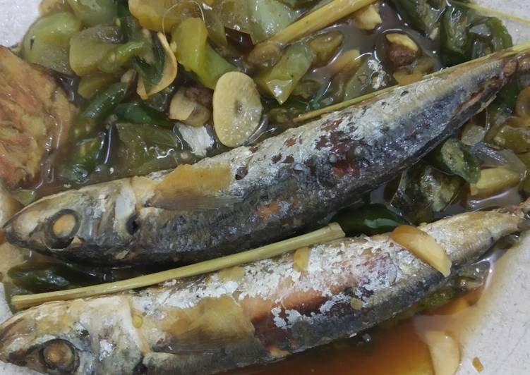 Bahan memasak Ikan Pindang Kuah Pedas Manis yang Menggugah Selera