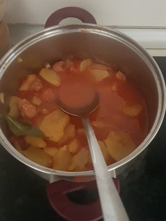 Una foto de Patatas a la riojana con chorizo