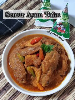 Foto resep Semur Ayam Tahu