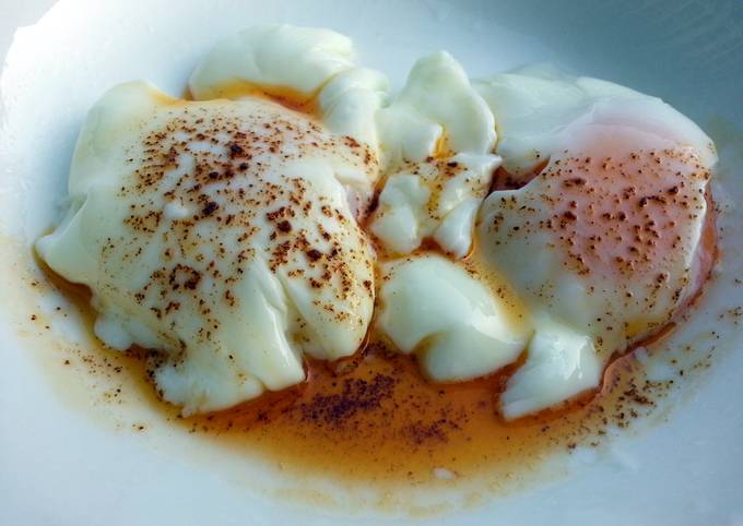 Poached Eggs With Spicy Butter