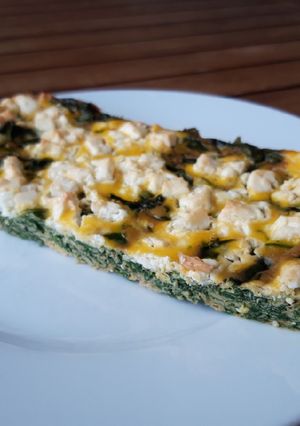 Una foto de Pastel de espinacas y queso feta
