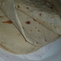 A picture of Shawarma bread.
