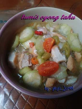 Cara Mudah Membikin Resep Tumis oyong tahu yang Uenak Anti Ribet, Uenak Banget