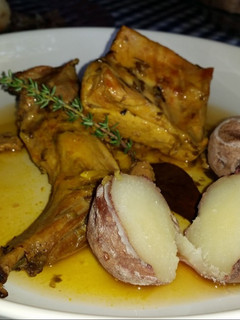 Una foto de Conejo en salmorejo con papas arrugadas (90)