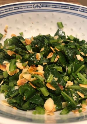 A picture of Hot buttered greens.