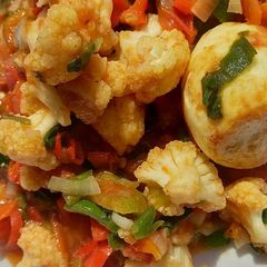 A picture of Cauliflower sauce.