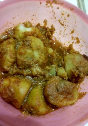 A picture of Aloo Dum.