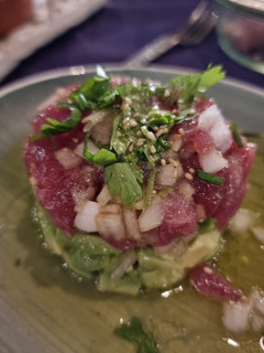 Una foto de Tartar de Atún