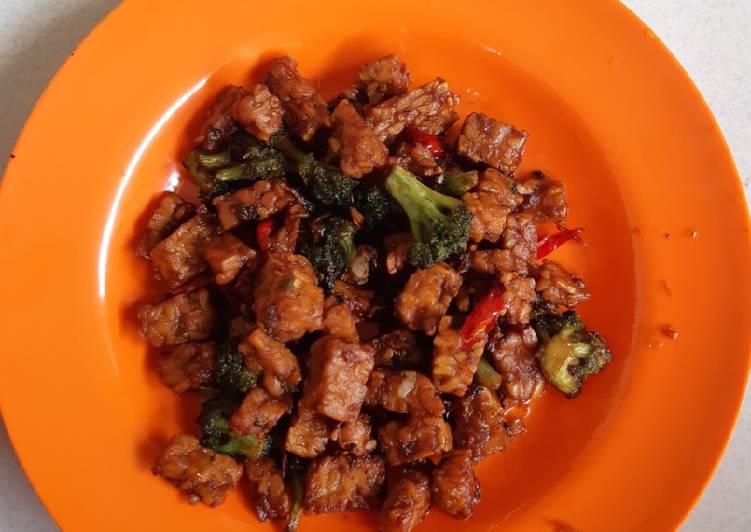 Bumbu Membuat Tumis Tempe Brokoli Ala Anak Kost Lezat