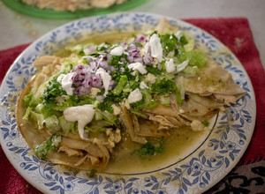 Una foto de Enchiladas verdes con pollo