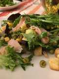 Cena en 10 minutos: ensalada completa con pavo