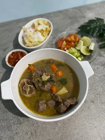 Langkah Gampang Membuat Resep Sop buntut sapi yang Enak Banget