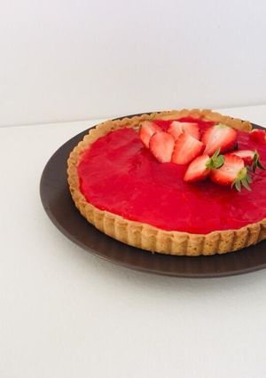 Foto di Crostata con crema all’acqua gusto fragola