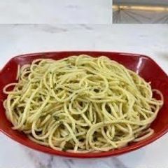 A picture of Stir fried pasta.
