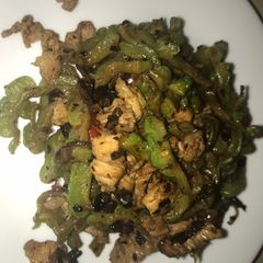 A picture of Bitter gourd with pork belly with black bean sauce on.
