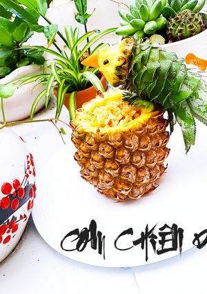 Hình của món Cơm chiên dứa.