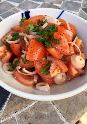 A picture of Tomato & Onion Salad.
