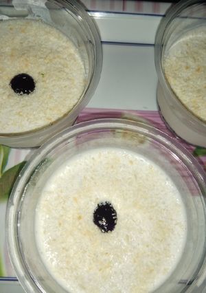 A picture of Oreo coconut cups.
