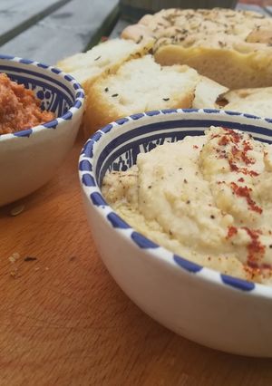 A picture of Hummus or Houmous?.