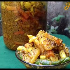 A picture of Mix vegetable pickle.