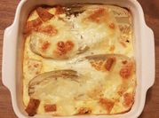 Une photo de endives cuites et oeuf