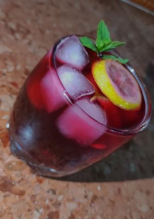 صورة لوصفة كركديه بالشاي