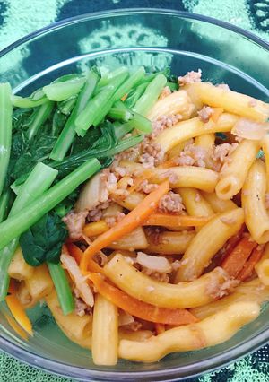 Hình của món Nui xào thịt bằm.