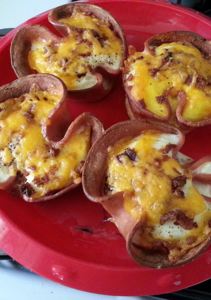 A picture of Bologna Breakfast Cups.