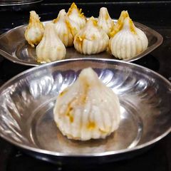 A picture of Steam Modak /Ukadiche Modak.