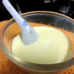 A picture of Steam Egg Dessert.