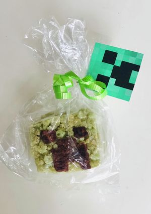 A picture of Creeper Rice Krispie Treats.