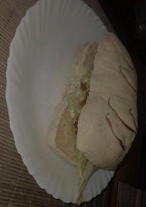 Una foto de Ciabatta Artesanal con relleno de chorizo