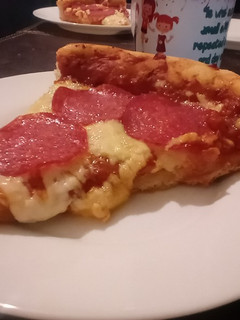 Una foto de Pizza estilo chicago