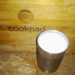 A picture of Meethi Lassi.
