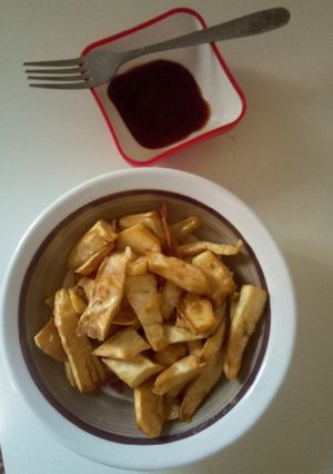 A picture of Fried sweet potato.
