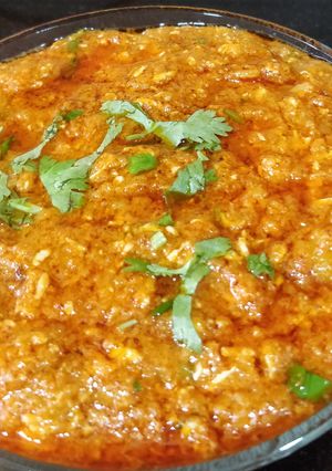પોટેટો પનીર(potato paneer recipe in Gujarati) રેસીપી મુખ્ય ફોટો