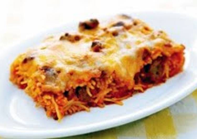 Steps to Prepare Homemade Baked Four-cheese Spagettii