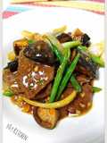 Sapi tumis jamur kering shitake