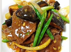 Foto resep Sapi tumis jamur kering shitake