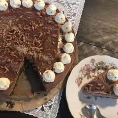 A picture of No-bake Chocolate Cheesecake#myfavouriterecipe.
