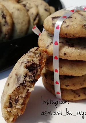 عکسی از دستور کوکی بادوم زمینی و شکلات