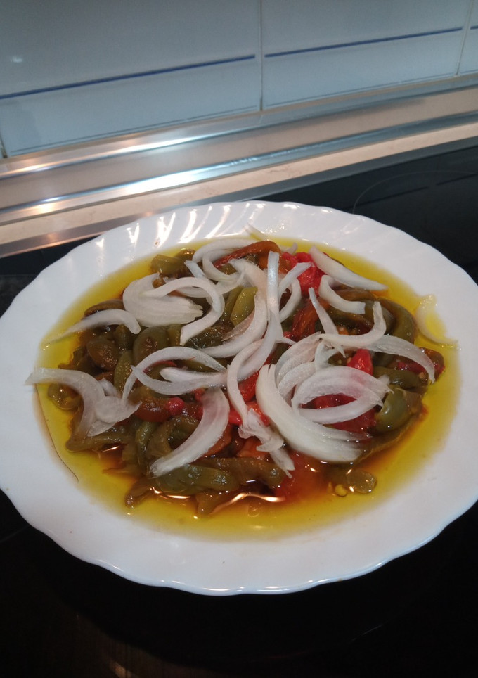 Una foto de Pimientos asados