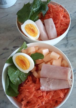 Una foto de Poke con melón