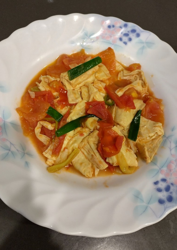 番茄豆皮（方便素）（快速料理）（簡單料理） 的食譜成品照片