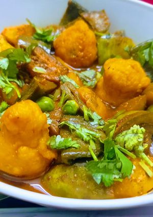 A picture of Flatbeans & Eggplant Curry.