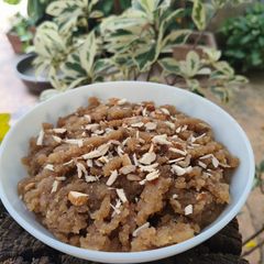 A picture of Whole wheat flour Halwa.