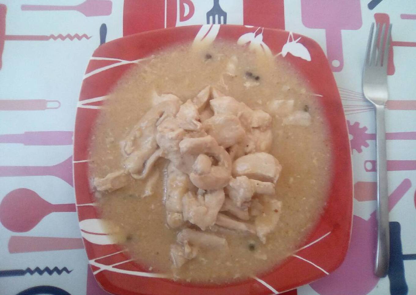 Pechugas en salsa de pimienta verde
