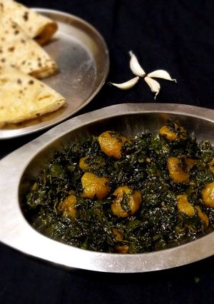 મેથી ઢોકળી નુ શાક (Methi Dhokli Shak Recipe In Gujarati) રેસીપી મુખ્ય ફોટો
