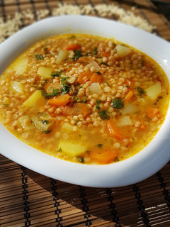 Zöldséges tarhonyaleves! VEGÁN recept fotója