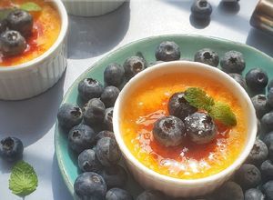 Gambar Blueberry Crème Brulée